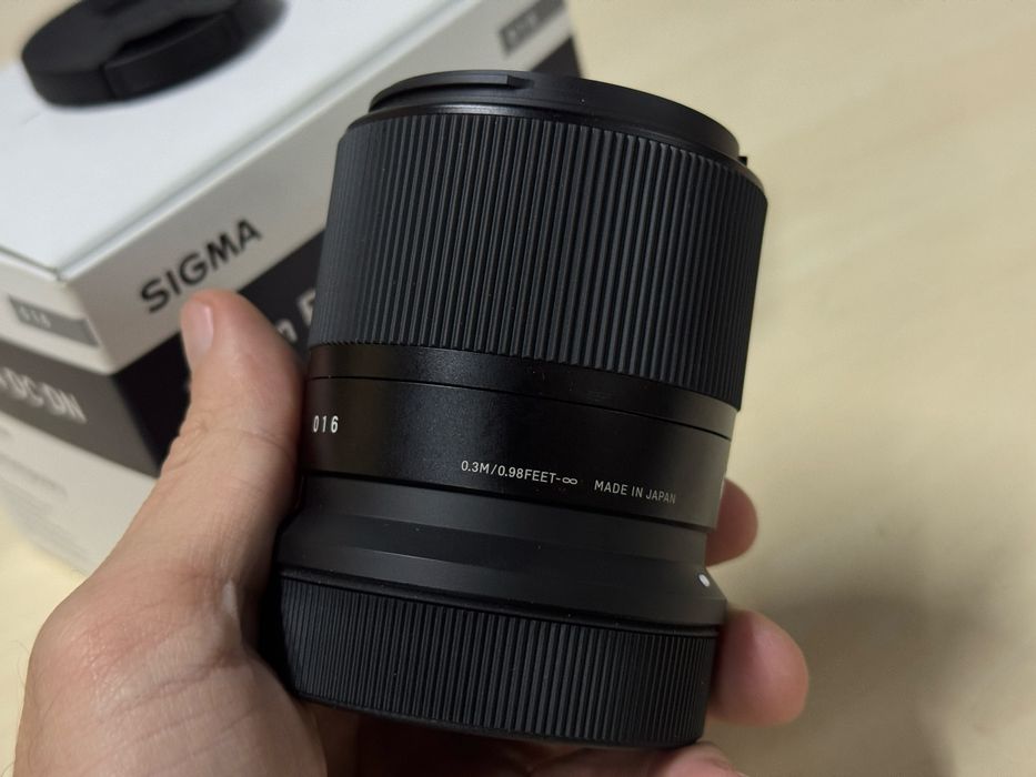 Sigma 30mm f/1.4 DC DN Contemporary RF-mount (для Canon)