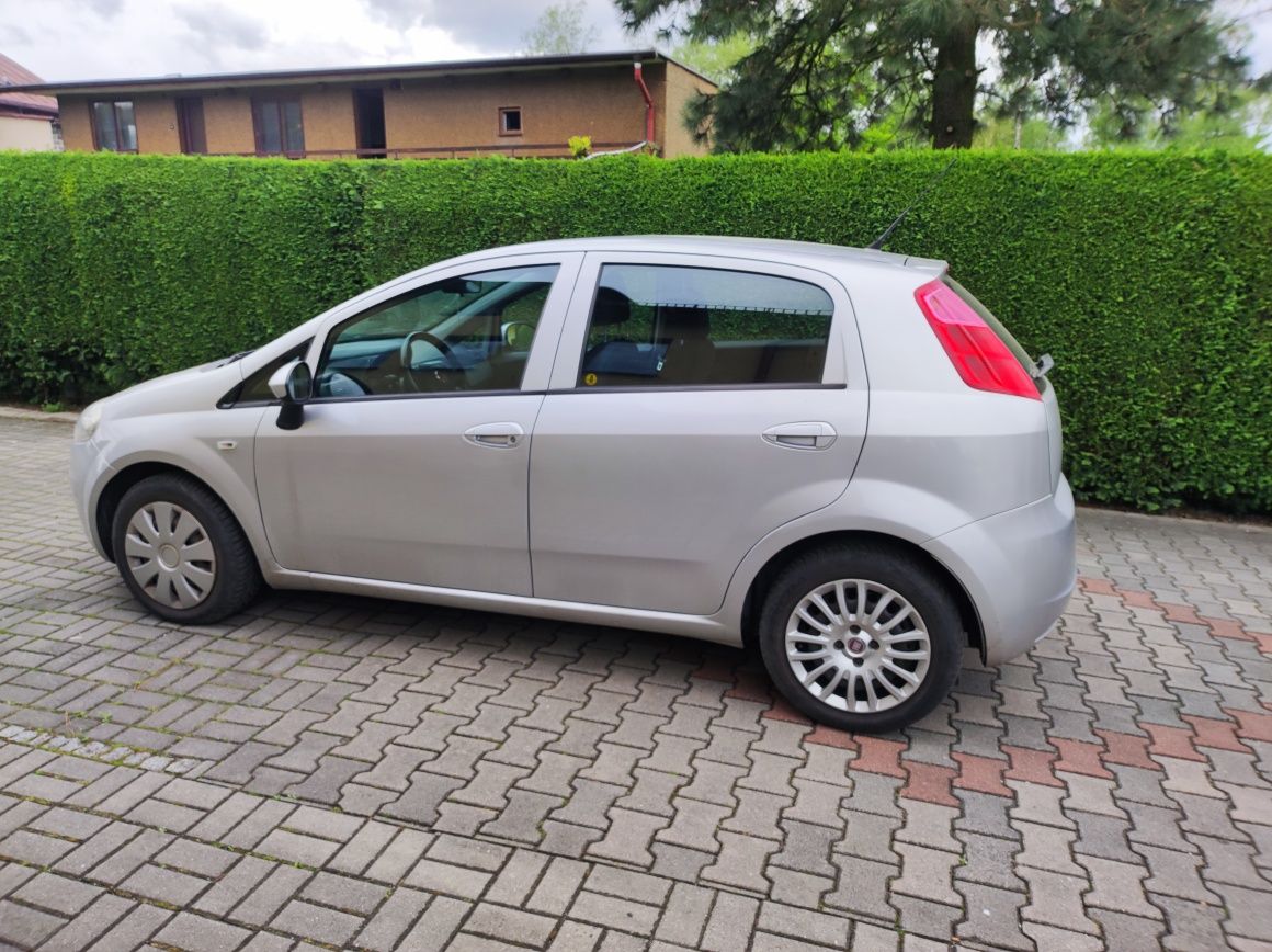 Fiat Punto 1.4B krajowy bez rfzy