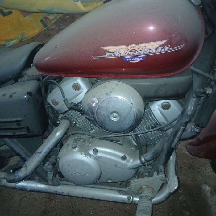 Vendo mota honda