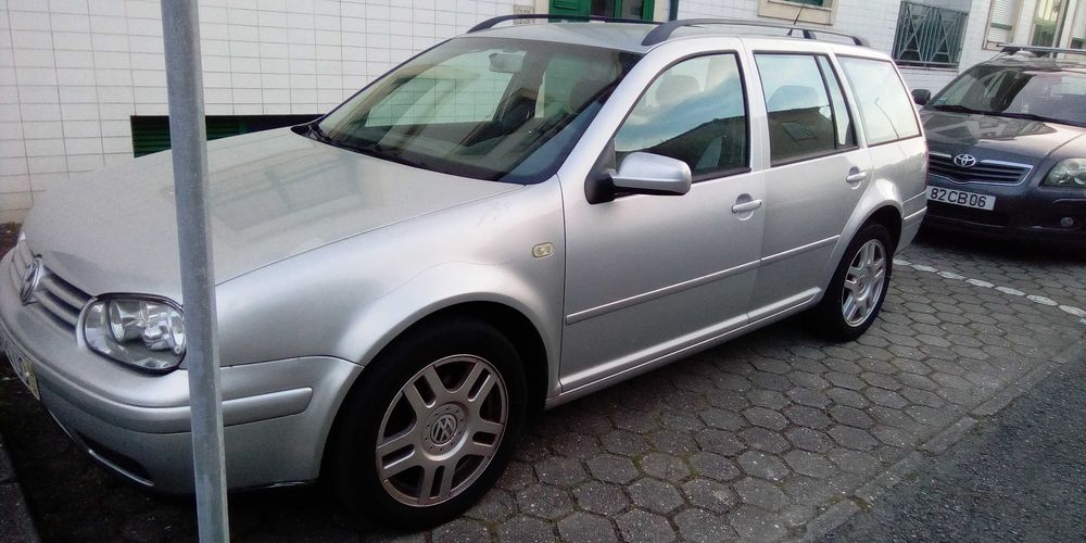 Vendo Golf 4 tdi 1.9,2003 ,..110 vcs