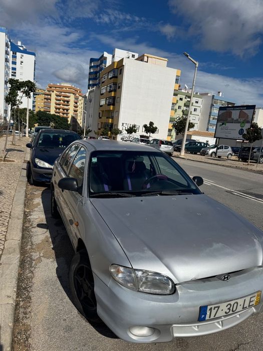 Hyundai Accent 1.3 Miles