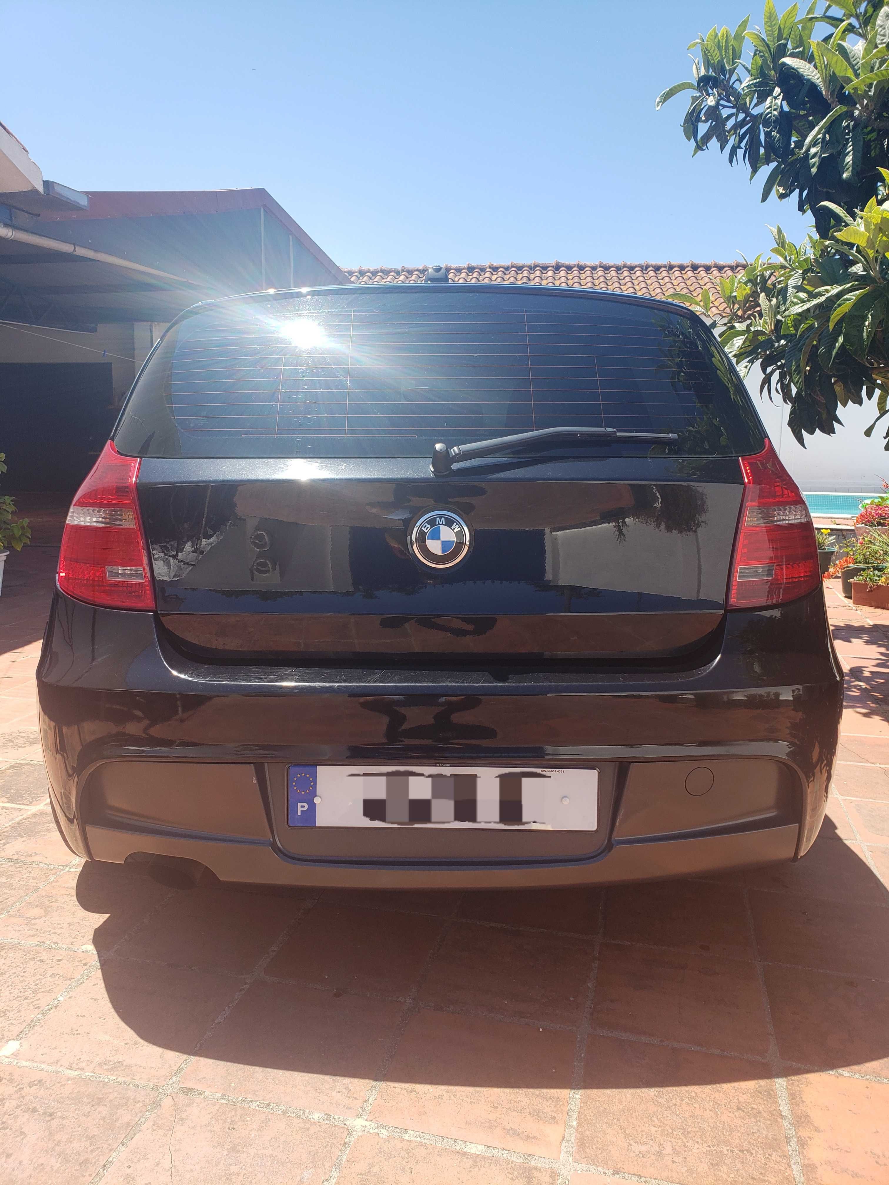 BMW 118d 2007 (impecável)