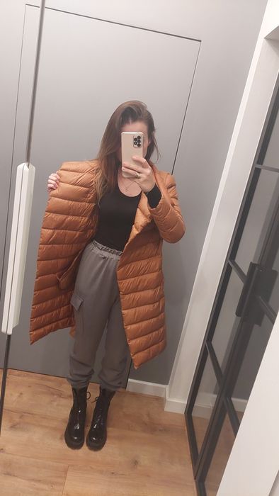 Płaszczyk damski jesienny przejściowy puchowy