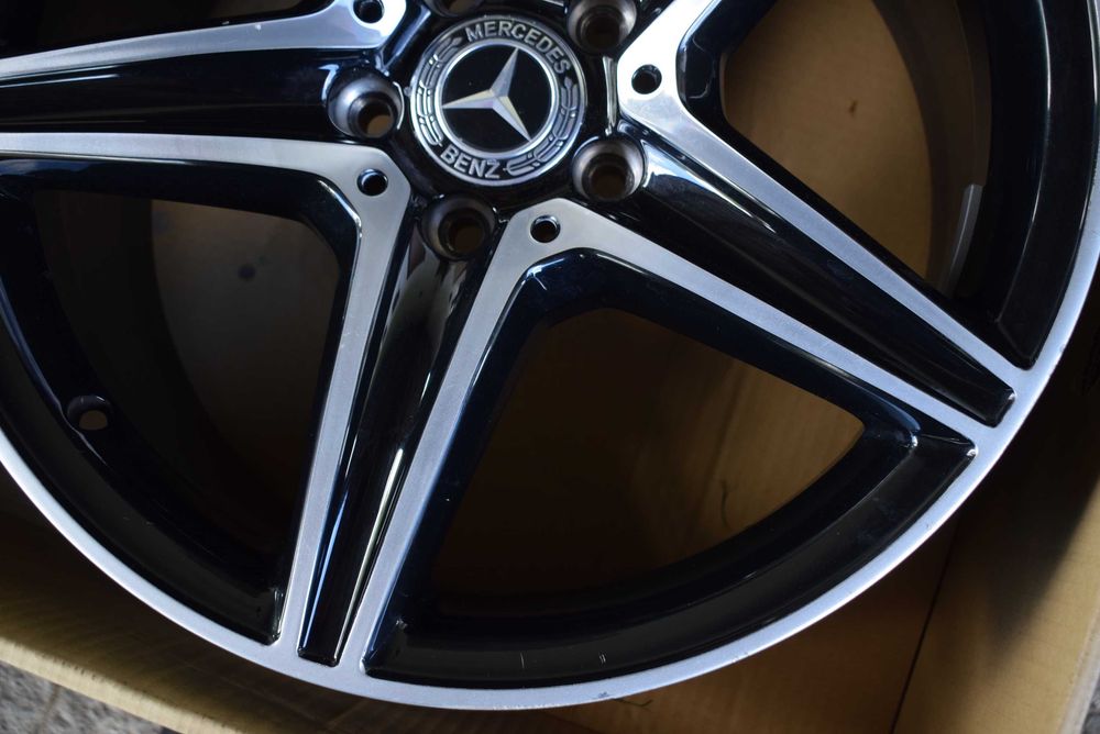 Felga oryginał Mercedes E w213 amg 18 cali 9 OEM A213 5x112 ET 49