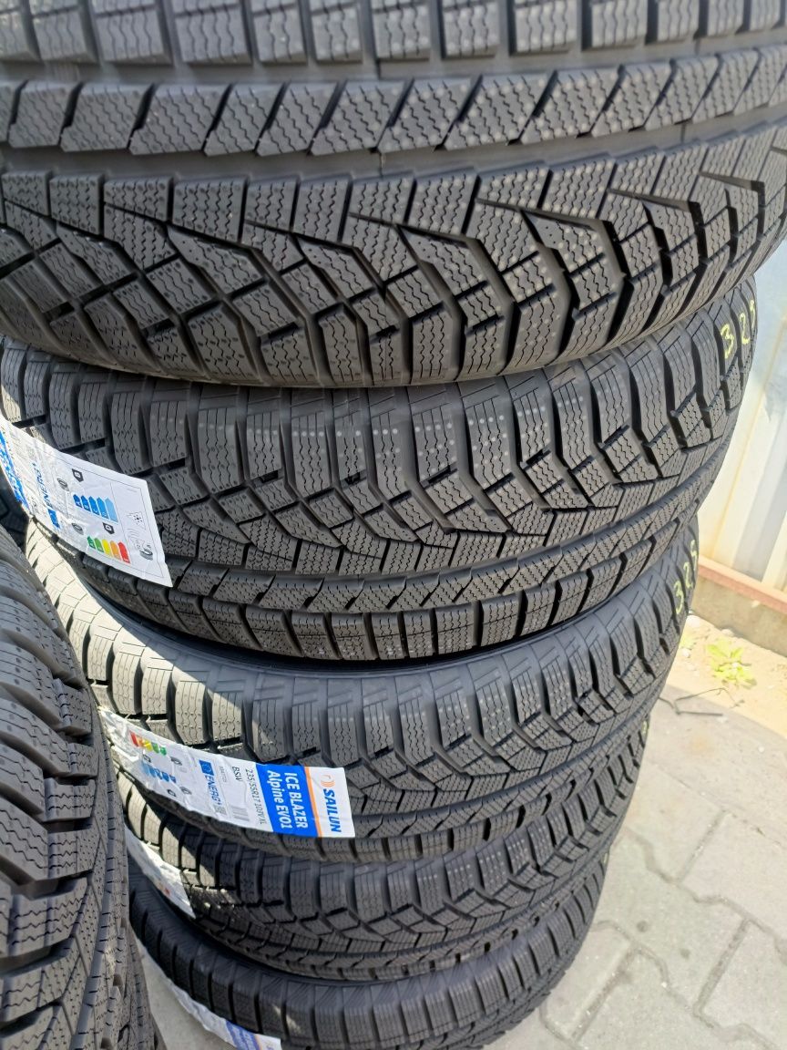 Nowe opony zimowe 235/55/17 Sailun Evo 1 , 2024r