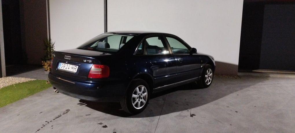 Audi A4 1.9tdi 90cv