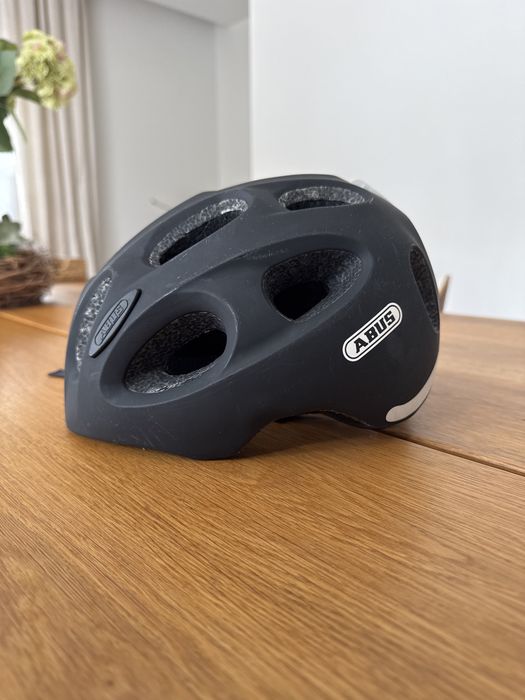 Kask dzieciecy ABUS Youn-I MIPS, 48-54, czarny, z lampka