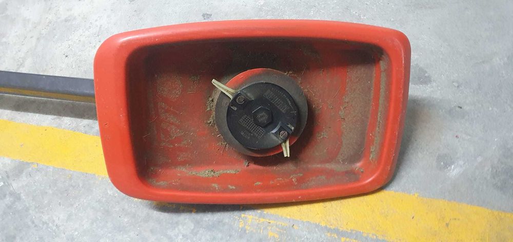 Roçadora Flymo E25-21 – 0.75kW – Made in England