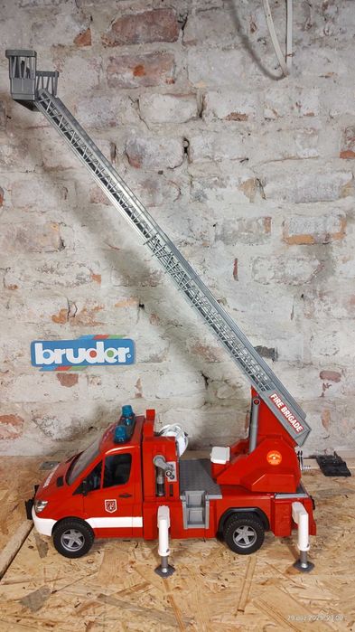 BRUDER Mercedes-Benz Sprinter straż pożarna