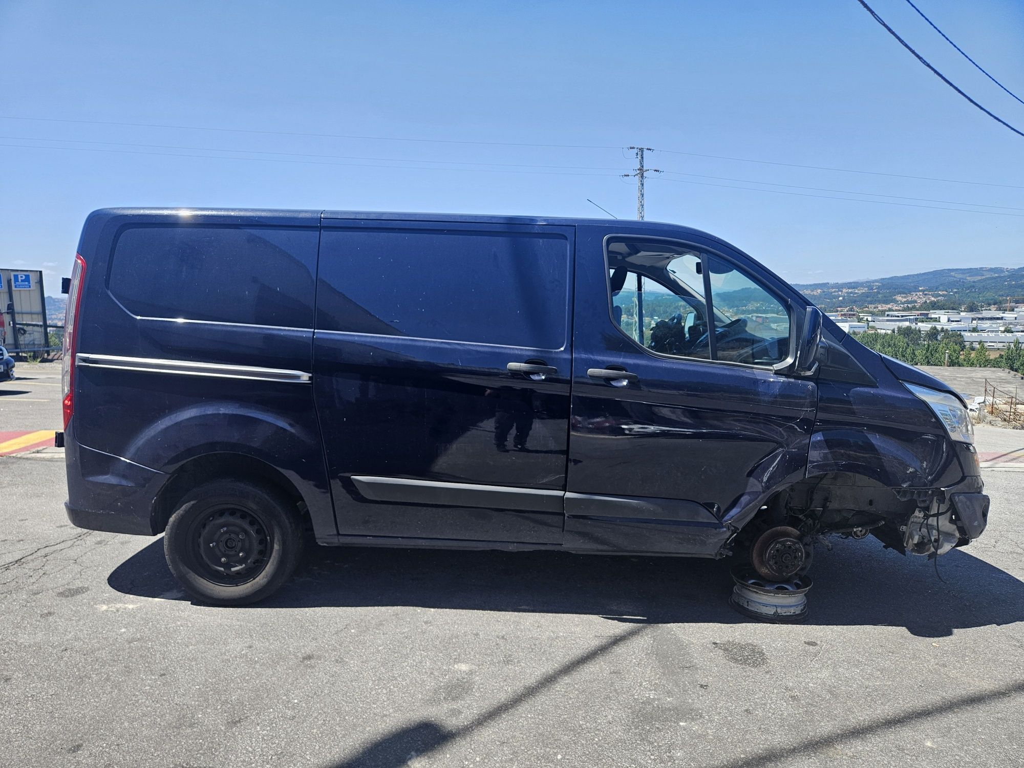 Ford Transit Costum 2.0 TDCi Eco Blue de 2016 para peças