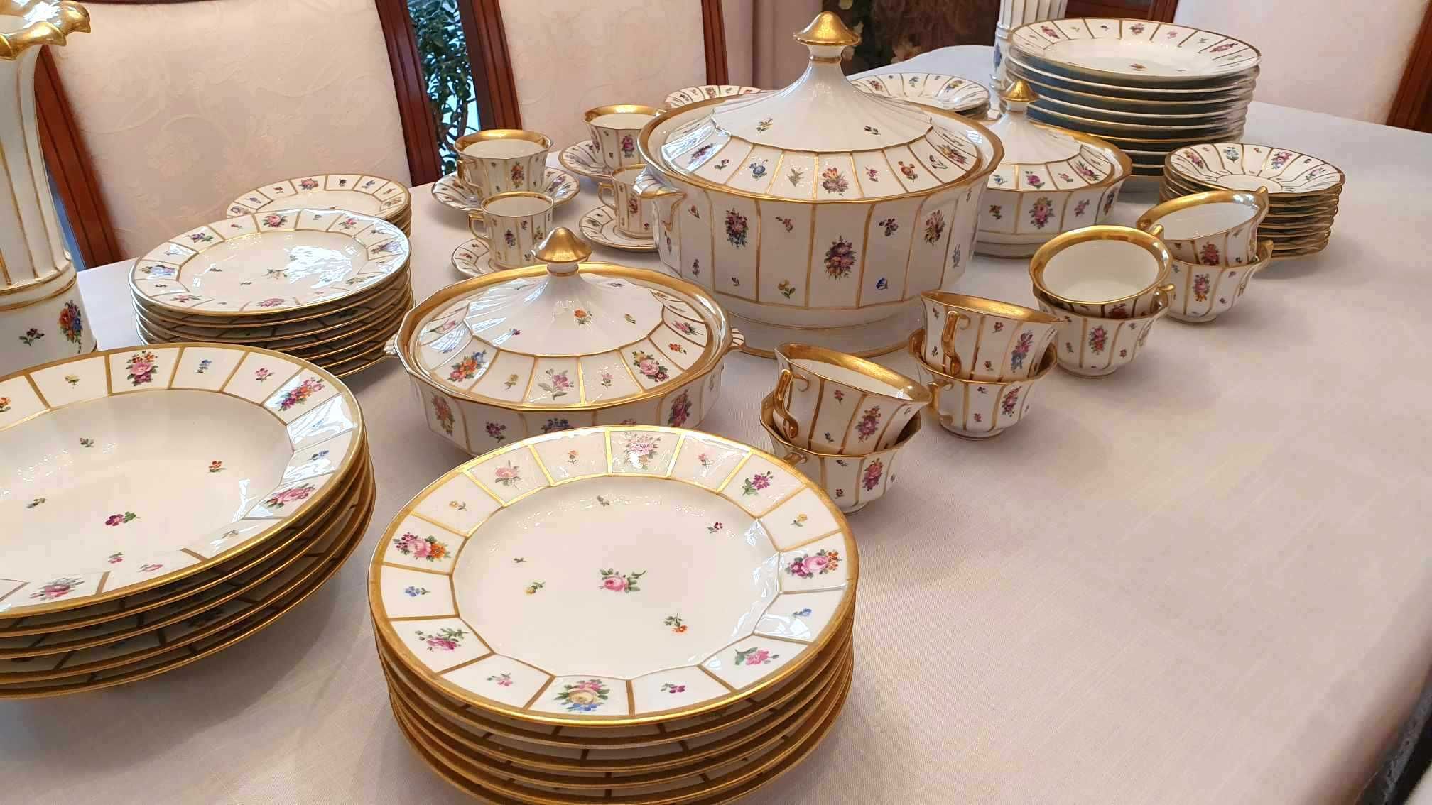 Royal Copenhagen ''Henriette"