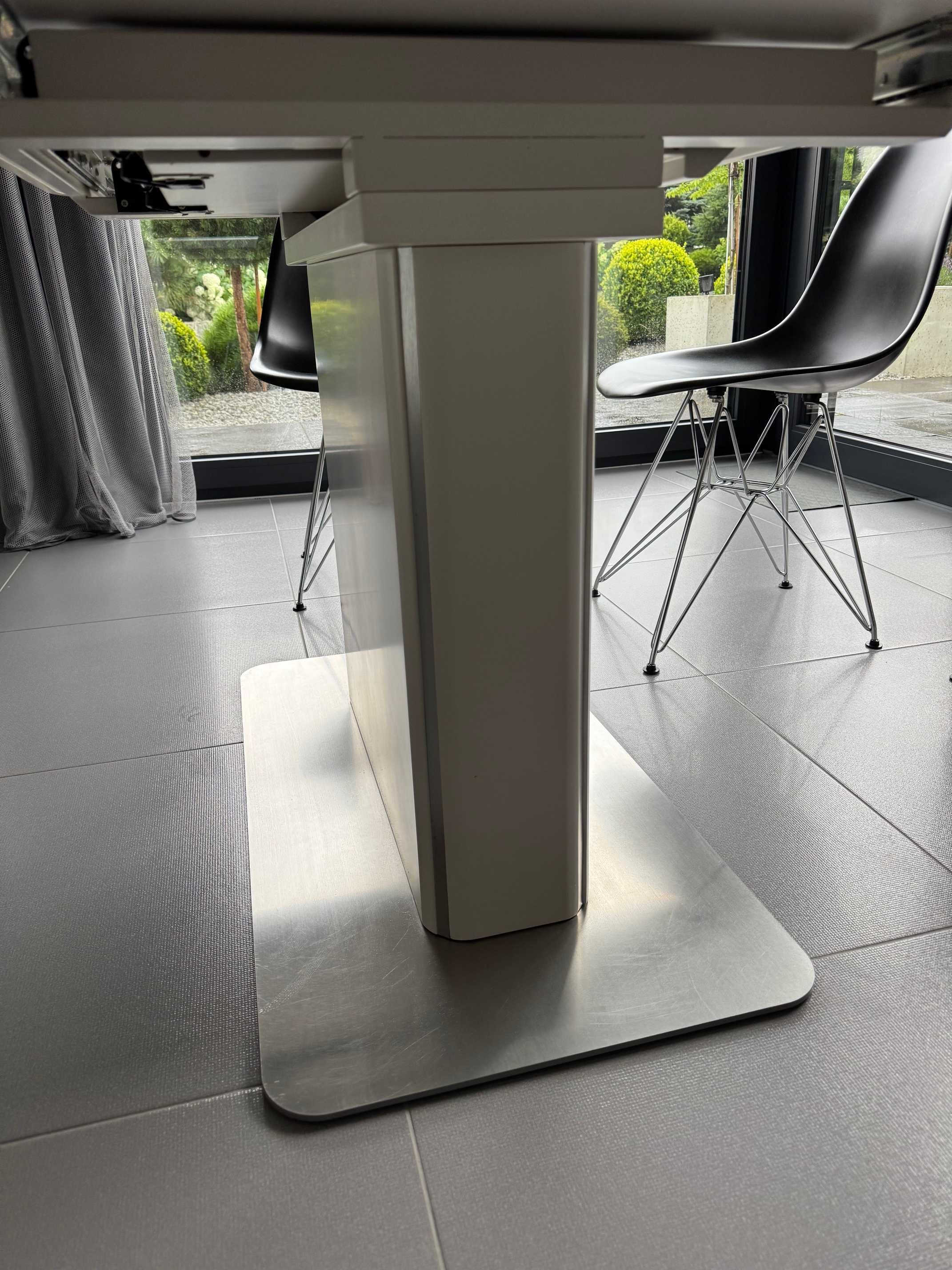 Duży (rozkładany) stół do jadalni 160/210 cm x 90cm + 6 krzeseł gratis
