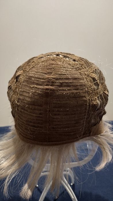 Krótka peruka balejaż z włosów naturalnych