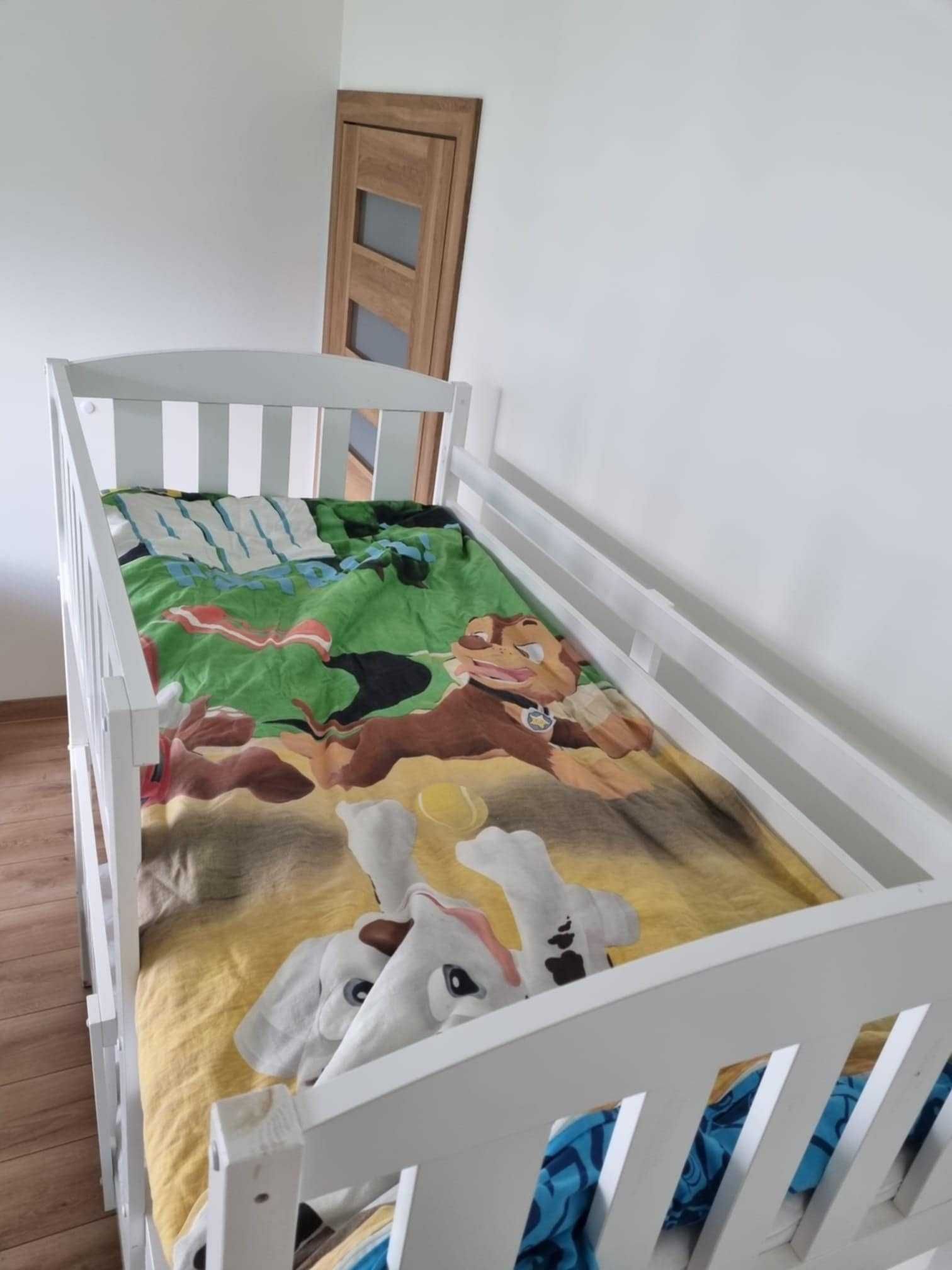 Łóżko piętrowe, dziecięce