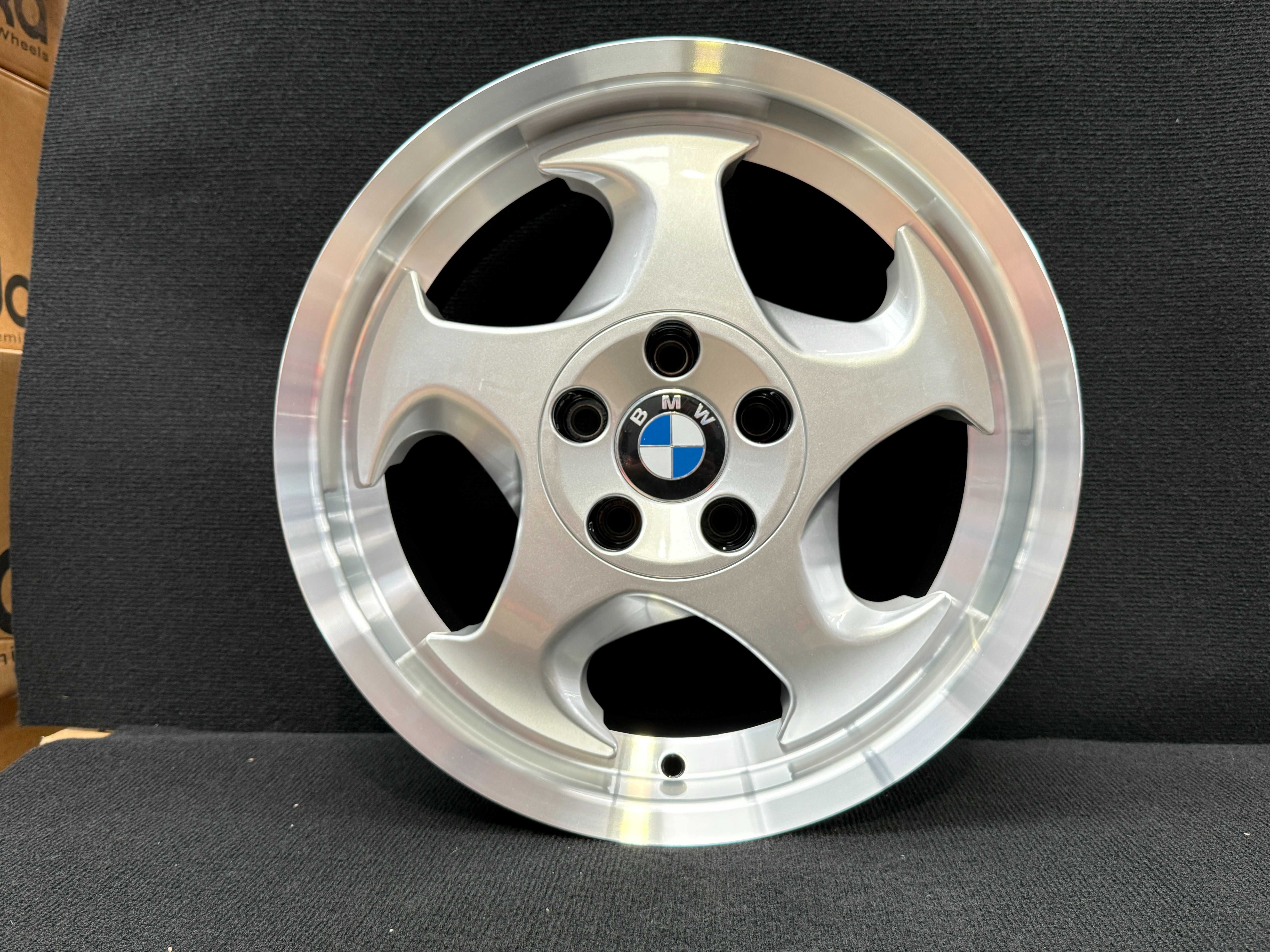 Jantes Look BMW Style 21 em 17 | 5x120