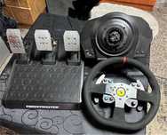 Kierownica THRUSTMASTER T300 Ferrari Alcantara Edition + Pedaly T3PM