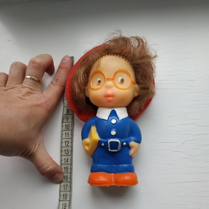 Резиновая игрушка СССР Знайка