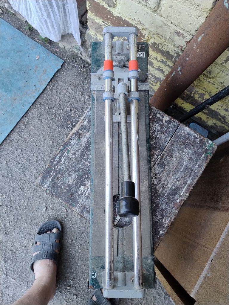 Продам пліткорез