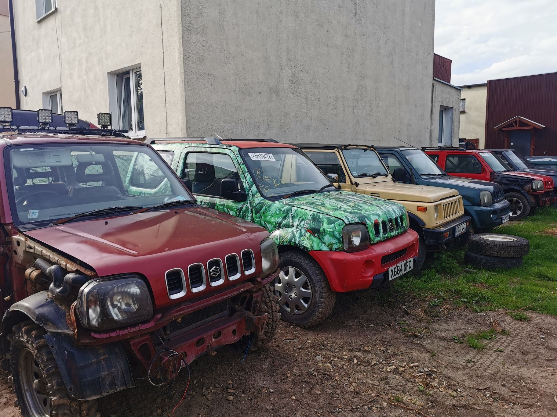 Suzuki Jimny 2006 manualna skrzynia biegów polift  r72 + inne części