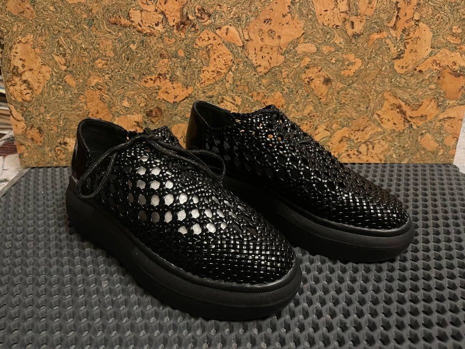 Кожаные летние туфли в дырочку