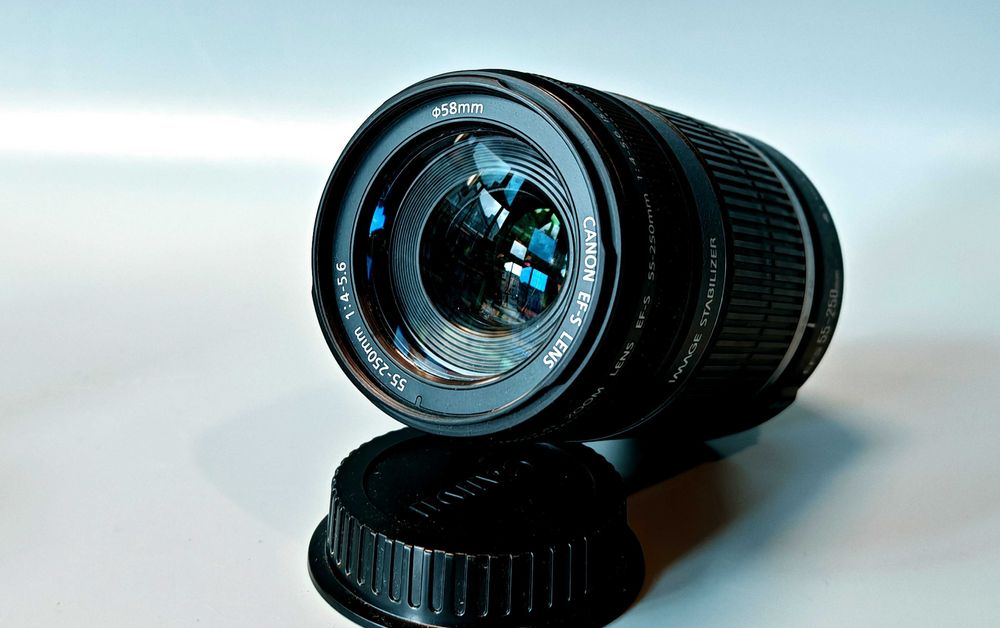 Obiektyw Canon EF-S 55-250mm 1:4-5,6 IS Super Zoom 2x Dekle 4 Adaptery