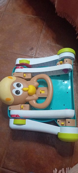 Andarilho / mesa de atividades 3 em 1