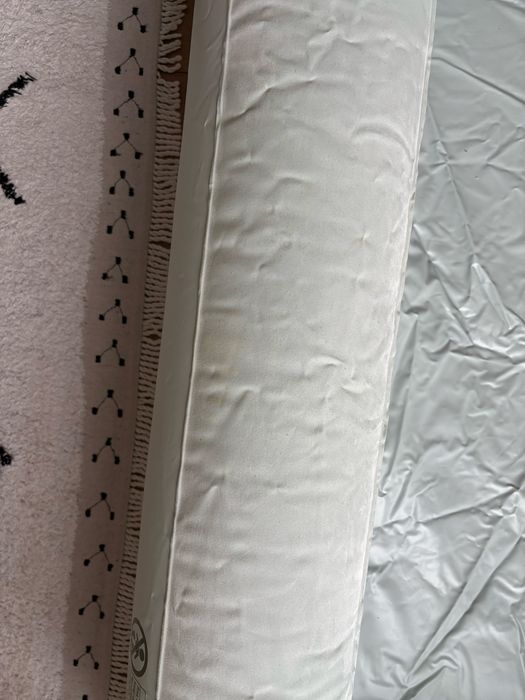 Dmuchane łóżeczko turystyczne Intex