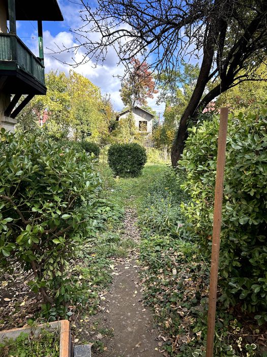 Продається 2-кімнатна квартира біля Ужгородського замку