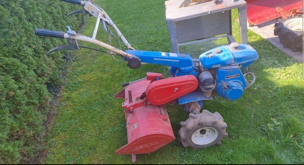 Traktorek iseki  450 dzik plus akcesoria