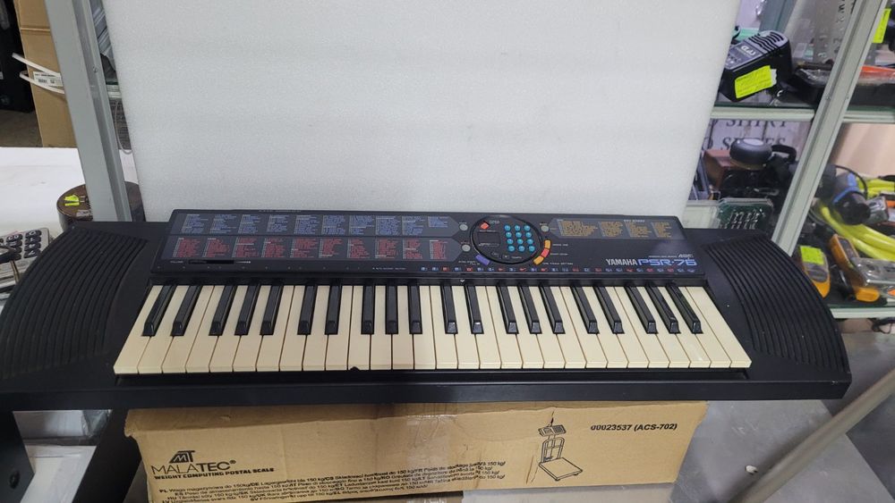 Синтезатор Yamaha PSR 76