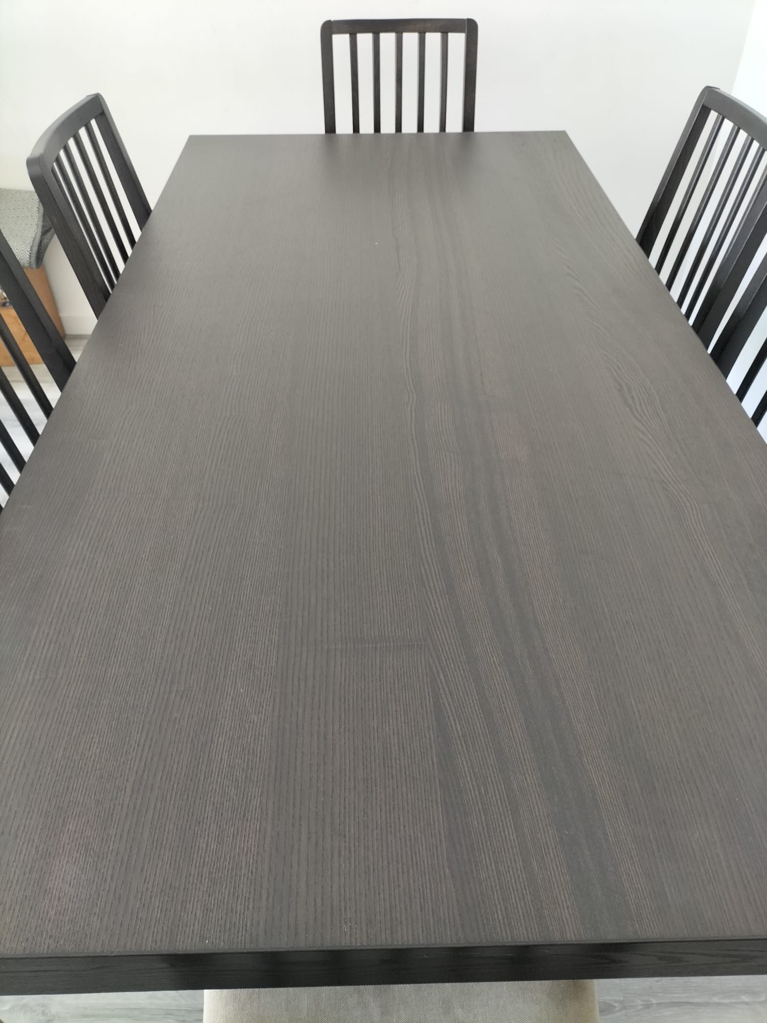 Mesa Ekdalen IKEA e cadeiras