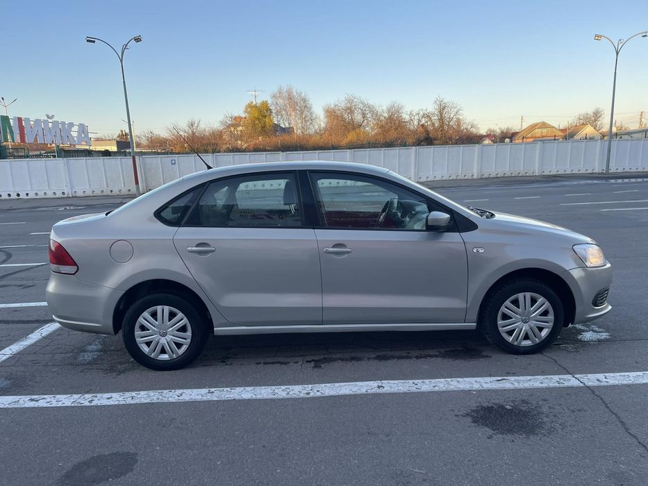 Volkswagen Polo 2011 1.6 газ кондиціонер