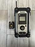 Radio budowlane Makita dmr102