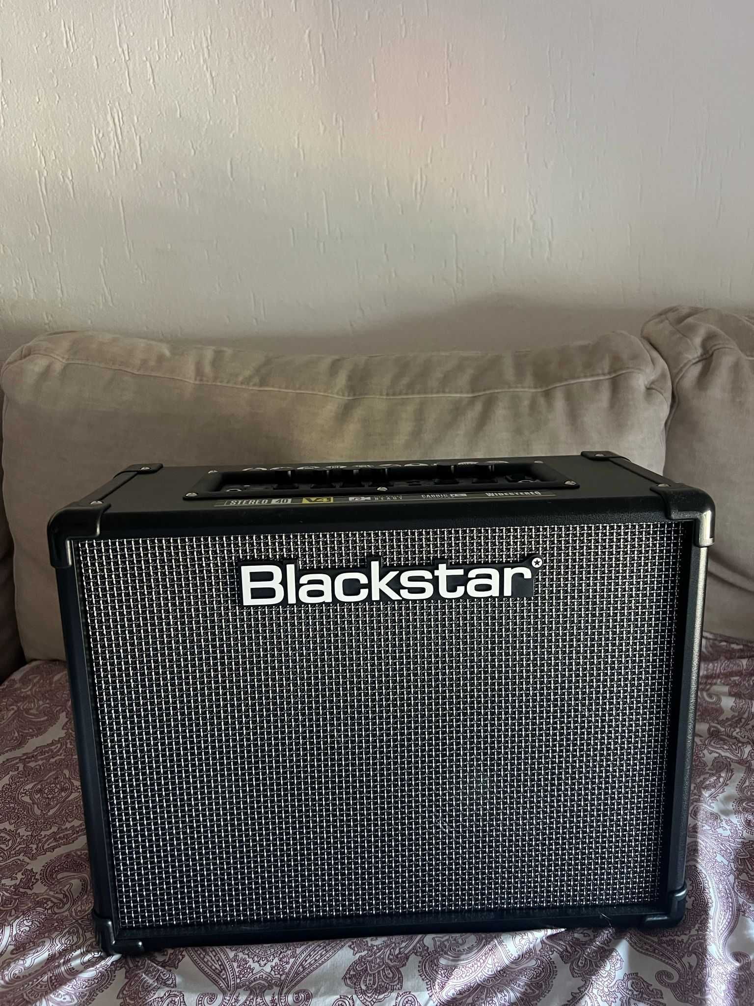 Conjunto Guitarra electrica e acessórios