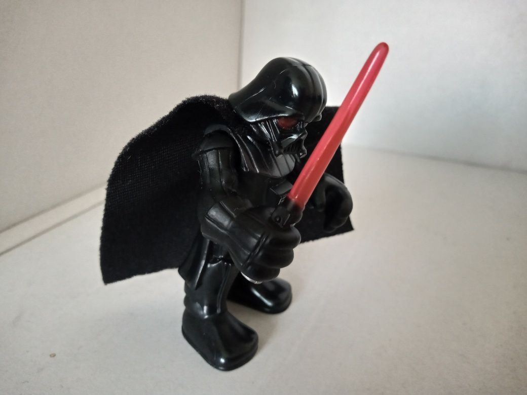 Hasbro lorda Vader z 2011 roku