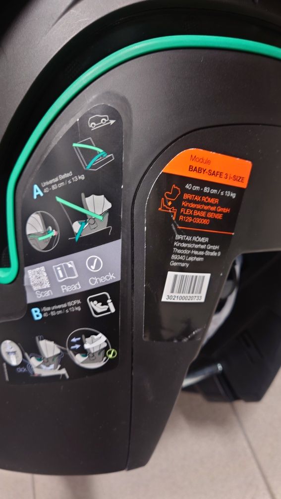 Fotelik nosidełko Britax Romer Baby Safe 3 i-Size dziecko samochód