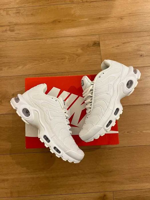 "Buty koszykówki "Nike_Air_Max_Plus_White R.44