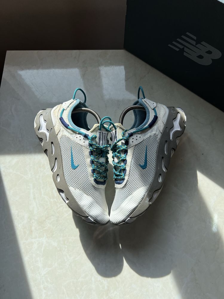 Кроссовки Nike React Live Розмір 42 Original Взуття