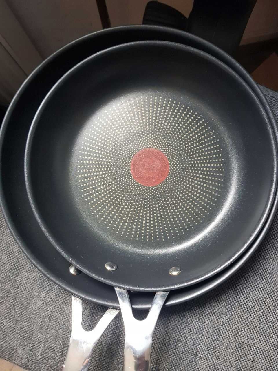 Zestaw Patelnia tradycyjna Tefal Jamie Oliver 24 i 28 cm non-stick