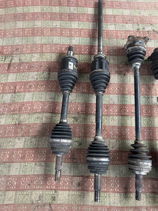 Привод, полуось левый, правый toyota rav4 2.0 tdi 2000-2006