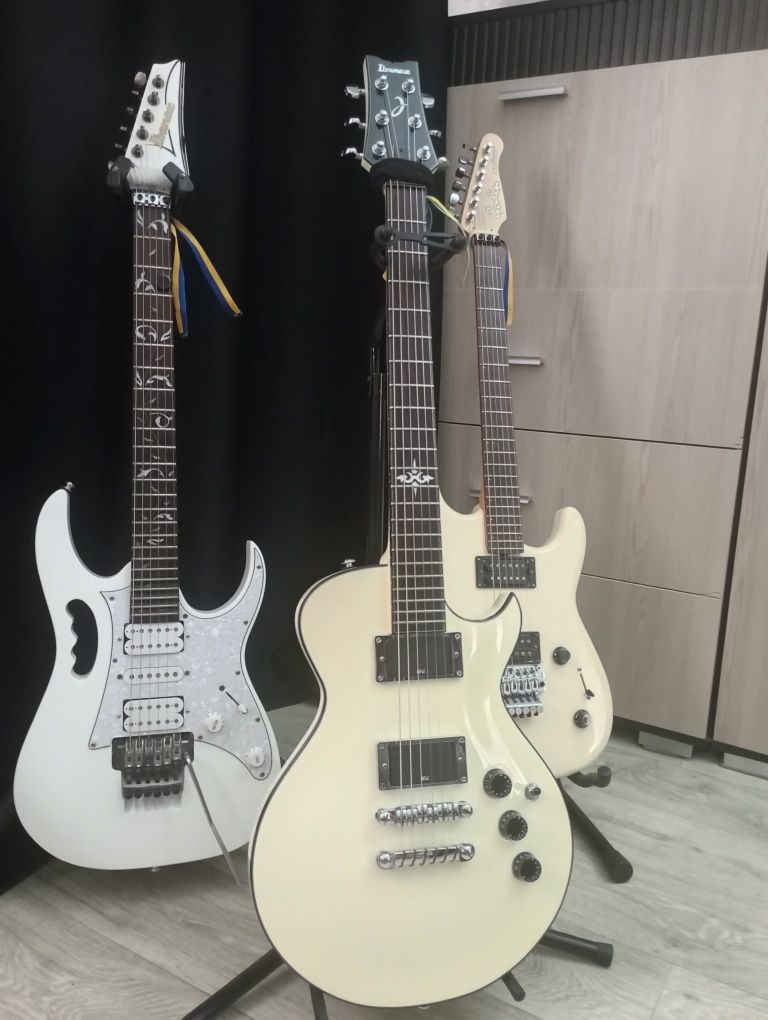 Електрогітара Ibanez ART-120 + аксесуари.ОБМІН!
