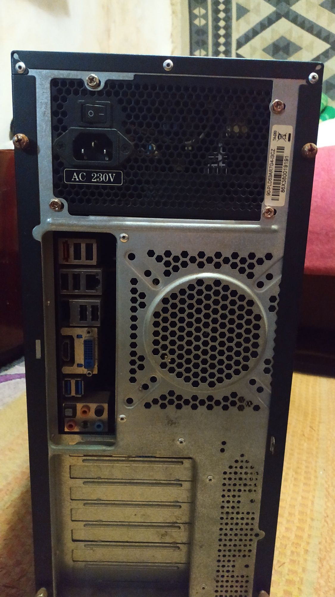 Системник (i5-4ядра,ddr3-18gb.)Монитор 19 дюйма LG