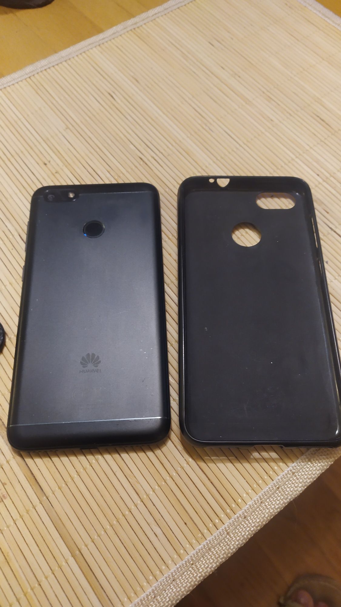 Telefon Huawei P9 lite mini czarny z etui z magnesem