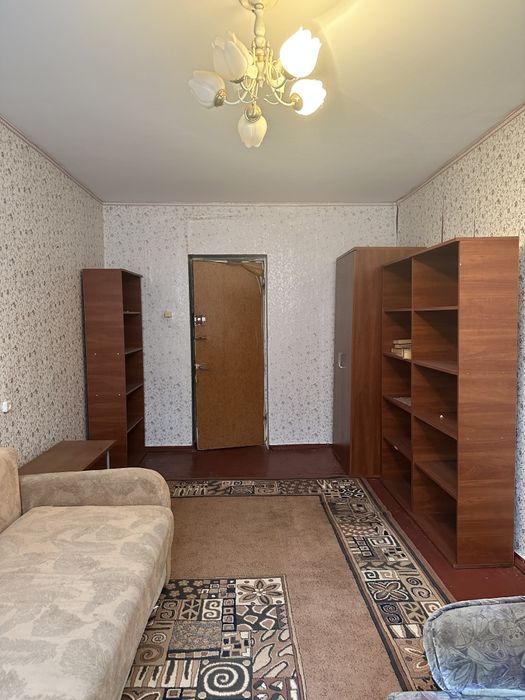 Сдам 1 комнату в коммуне Среднефонтанская /Гагарина пр ЖД кассы Центр