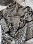 Sweter boho gruby