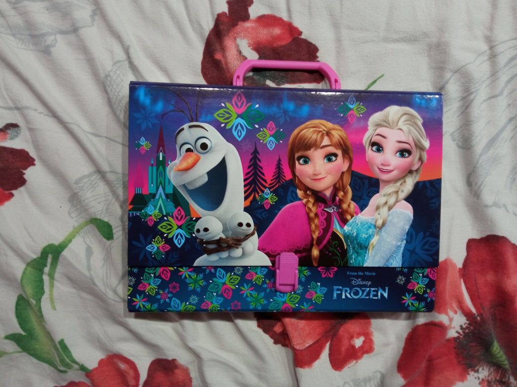 Plecak worek na buty piórnik teczka z uchwytem kraina lodu frozen