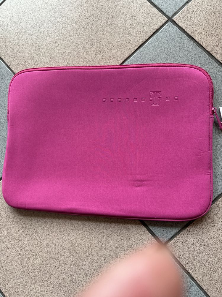 Pokrowiec na laptopa