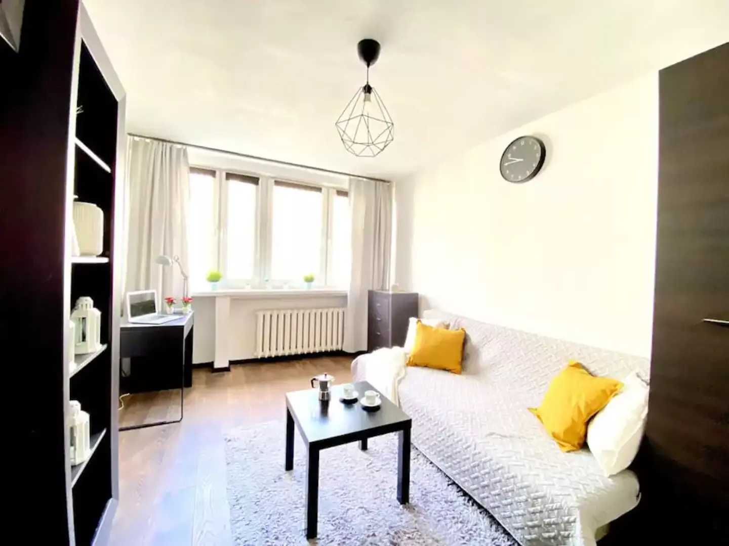 Cozy Apartment in Central Warsaw