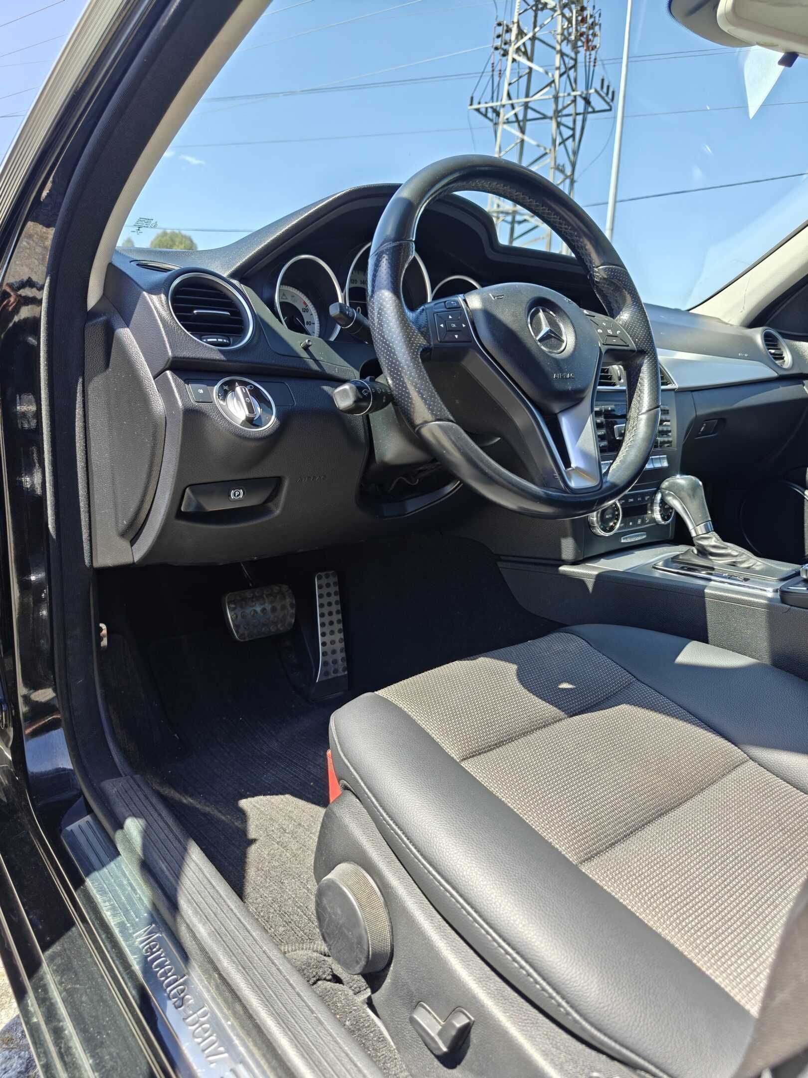Mercedes-Benz C220D Avantgard