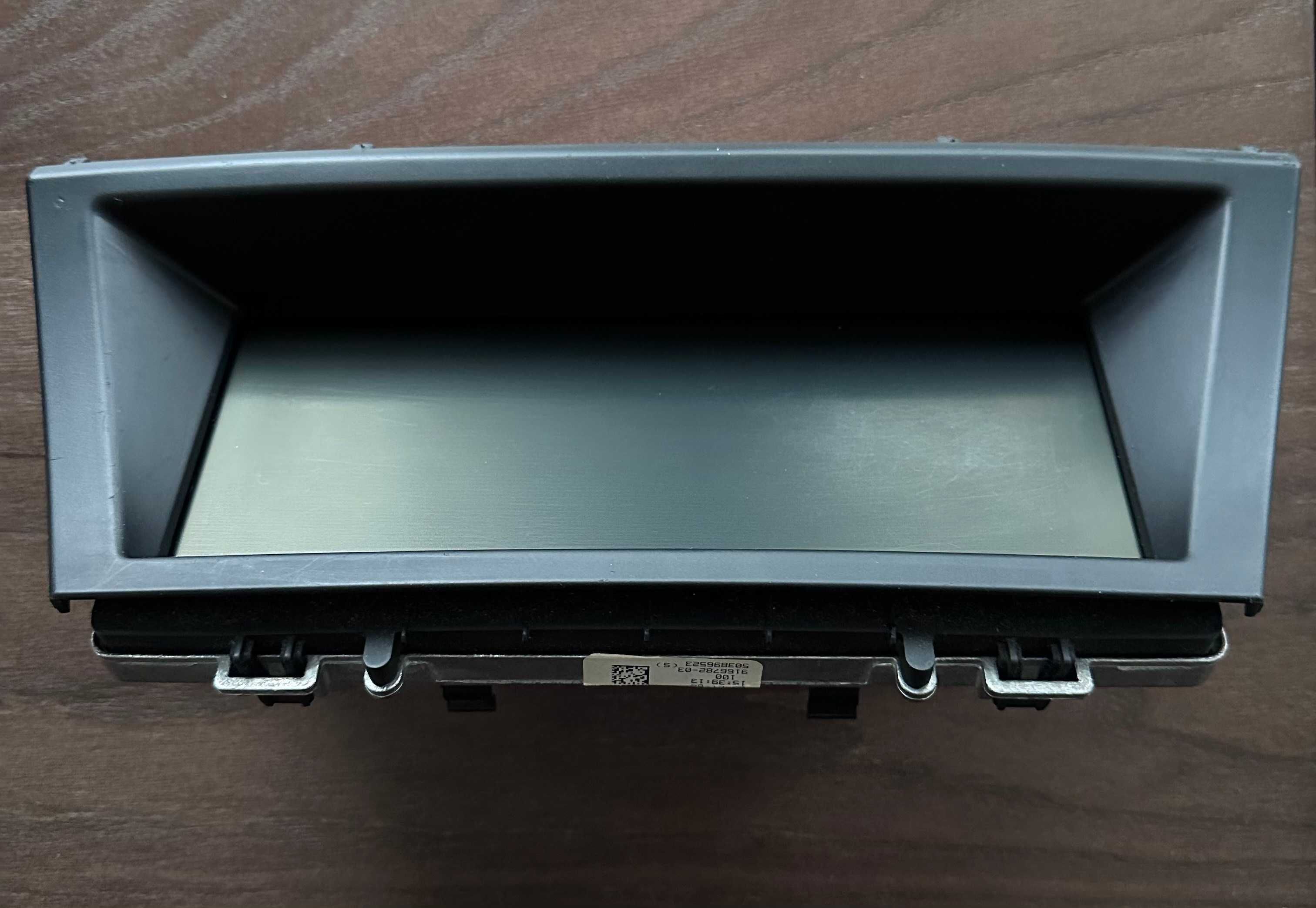 Wyświetlacz monitor  BMW X5 E70  8.8